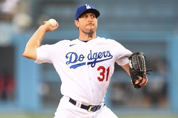 Posici¨®n: SP
Equipo: Dodgers
Pitcher del A?o en la NL para la MLBPA