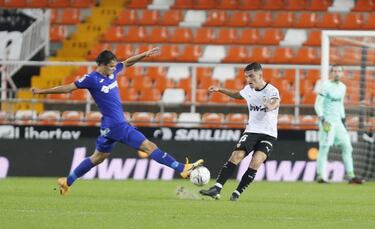 El Valencia recuperó la garra: récord de faltas y amarillas