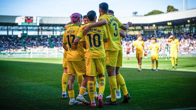 El Depor se aferra a su talismán y también vestirá la canarinha en Anduva