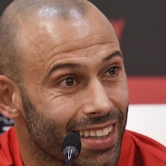 Mascherano: "Mundial cada dos años es positivo; Wenger es un visionario"