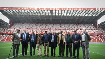 29-04-2023. HOMENAJE DEL SPORTING A LA PLANTILLA DE LA TEMPORADA 1969-70 QUE LOGRÓ EL CUARTO ASCENSO DE LA HISTORIA DEL CLUB. DESDE LA IZQUIERDA, PUENTE, SALAZAR, ECHEVARRÍA, LAVANDERA, GARCÍA CUERVO, ERAÑA, ALONSO, MORTERA, MARAÑÓN Y CHURRUCA.