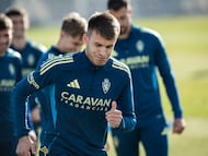 07/12/25 REAL ZARAGOZA ENTRENAMIENTO
Samed Bazdar