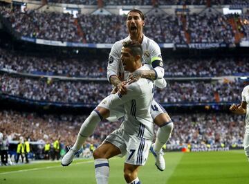 2 de mayo de 2017. Partido de ida de las semifinales de la Champions League entre el Real Madrid y el Atlético de Madrid en el Bernabéu (3-0). Cristiano Ronaldo marcó el 1-0. 