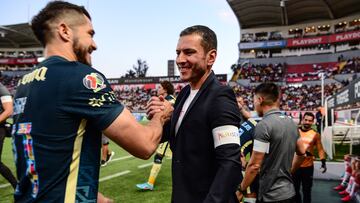 Henry Martín fue visitado por Jaime Lozano, pero es duda para enfrentar a Monterrey