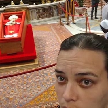 Indignaci¨®n por lo que han hecho algunos fieles junto a la capilla ardiente de Francisco: ¡°El Vaticano ha tomado medidas¡±