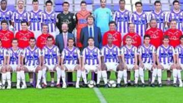 <b>UNA PLANTILLA REMODELADA. </b>El Valladolid 2009-10 echó a rodar en verano con 12 jugadores nuevos, más Jacobo y Asier, repescados. El balance de 2009 ha sido malo.