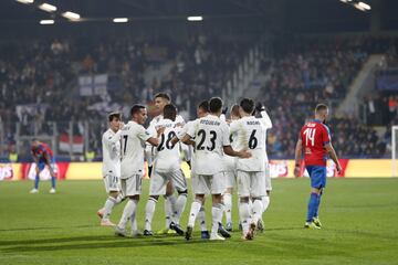 0-5. Toni Kroos celebró el quinto gol.