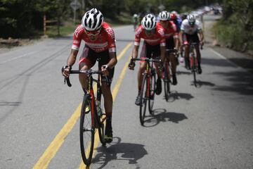 El boyacense de 21 años, tercero en el Giro de Italia Sub 23 estaría en conversaciones con el Movistar Team. Juan Diego Alba tiene características de escalador, es fuerte en la alta montaña y podría ser complemento perfecto de Einer Rubio.
