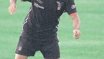 <b>EL MÁS CONOCIDO. </b>El Besiktas llega abanderado por el Ailton, que triunfó en Alemania.