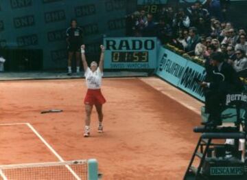 1994 fue el a?o m¨¢s exitoso de la jugadora espa?ola (en categor¨ªa individual), cuando gan¨® ocho torneos, entre ellos Roland Garros (por segunda vez)