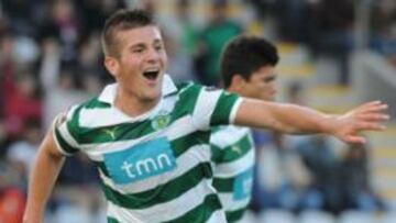 Diego Rubio regresó en enero y Sporting B solo perdió un partido de los 12 que disputó el delantero.