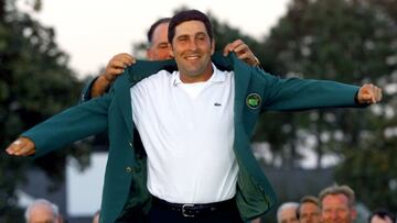 La carrera de Olazabal está completamente ligada a sus dos torneos fetiche: el Masters de Augusta que ganó en dos ocasiones (1994 y 1999) y la Ryder Cup. Fue capitán del equipo europeo en la edición de 2012, cuando Europa llegó al último día con una desve