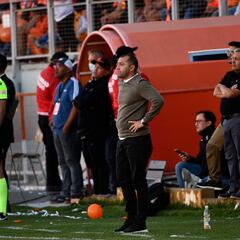 Es el DT sensación y lidera la B: “Si tenemos claro a dónde vamos, el proceso dará resultados”