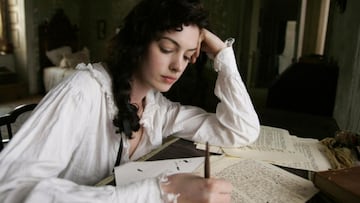 Una escritora desvela cuánto gana con cada libro vendido e indigna al mundo: “Miseria para el autor”