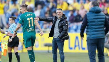 García Pimienta no se corta: “Tenemos que ir a por el Villarreal”