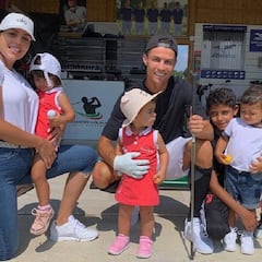 La foto de familia de Georgina que aviva los rumores de su embarazo