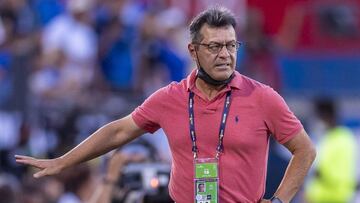 Hugo Pérez, DT de El Salvador: “México es el mejor de Concacaf”