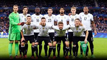 El once de la selección de Alemania en un partido amistoso.