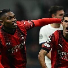 Rafael Leão elogia a Pulisic