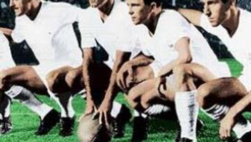 <b>KOPA, RIAL, DI STÉFANO, PUSKAS Y GENTO</b>. Los galácticos de Bernabéu formaron juntos por vez primera en Buenos Aires, frente al River Plate el 15 de agosto de 1958