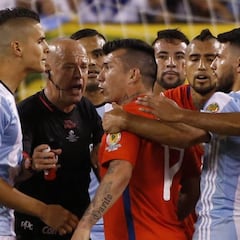 Los escándalos que marcan la rivalidad entre Chile y Argentina