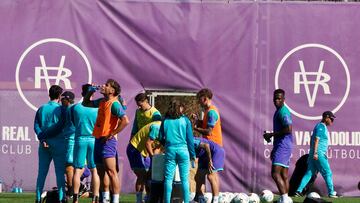 30/09/25 REAL VALLADOLID ENTRENAMIENTO GRUPO
