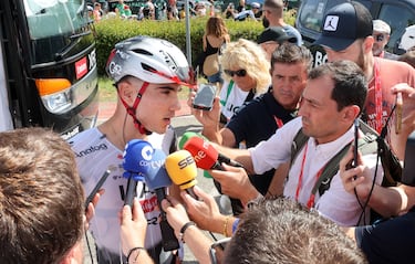 Ayuso: “Es más bien una dictadura, unilateral, de poder sobre ti”