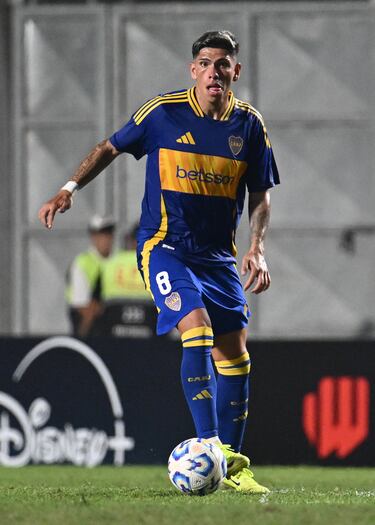 Procedente del Colo Colo de la Primera División de Chile.