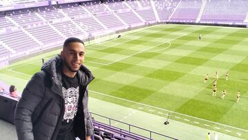 Anuar, en el palco, durante el Real Valladolid Simancas - Atlético Lince.