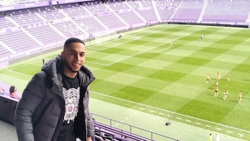 Anuar, en el palco, durante el Real Valladolid Simancas - Atl谷tico Lince.