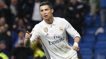 Cristiano celebra un gol en el Bernab&eacute;u