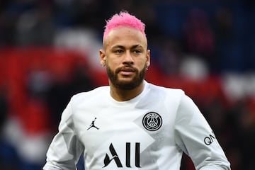 Neymar's hairstyles over the years: from spikes to pink