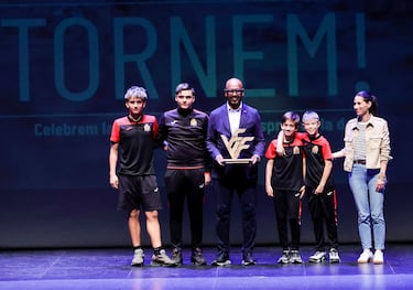 El fútbol valenciano celebra su vuelta