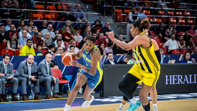 El Praga destroza al todopoderoso Fenerbahçe y se planta en la final