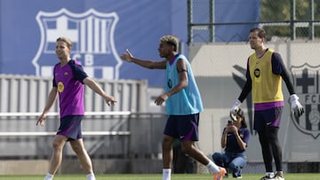 FC Barcelona y Elche CF se miden en la décimo primera jornada de LaLiga EA Sports 2025-26. Aquí te decimos la mejor manera de sintonizar en Estados Unidos.