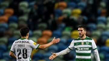 Momento del partido entre el Sporting y el Portimonense.