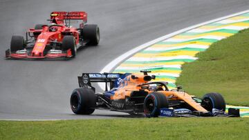 Charles Leclerc (Ferrari) y Fernando Alonso (McLaren).