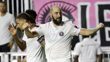 Además de la incursión de Pipita, Emanuel Reynoso repite en semanas consecutivas y queda por destacar a Carles Gil que sigue en la carrera del MVP.