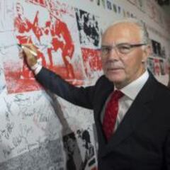La DFB pide una indemnización a Beckenbauer y a la FIFA