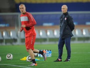 Bob Bradley dirigió a su hijo Michael Bradley en la Selección de los Estados Unidos.