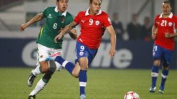 Eduardo Vargas en el último choque de Chile ante Bolivia. 3-1 ganó la Roja en Santiago, rumbo a Brasil 2014.