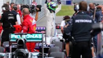 Massa celebra su pole en Austria con el Williams.