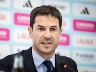 21/10/25 REAL ZARAGOZA ACTO PRESENTACION DE RUBEN SELLES COMO NUEVO ENTRENADOR
RUEDA DE PRENSA Fernando Lopez