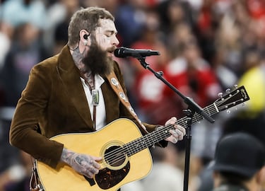 Post Malone interpretó 'America the Beautiful'.