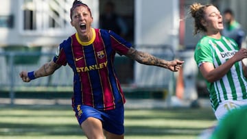 Jenni Hermoso, jugadora del Bar&ccedil;a, celebra el 0-5 del Bar&ccedil;a ante el Betis. 