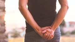 If you put your hands behind your back when you walk, psychology says that you have these 3 common traits