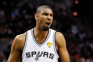 El pívot leyenda de los Spurs pasó 19 temporadas con San Antonio y consiguió cinco anillos con ellos.