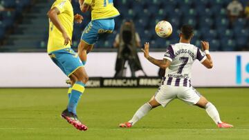 GRAFCAN2195. LAS PALMAS DE GRAN CANARIA, 15/08/2021.- La Unión Deportiva Las Palmas jugó este domingo contra el Valladolid su primer partido con público desde febrero de 2020, disputado en el Estado de Gran Canaria, en Las Palmas de G