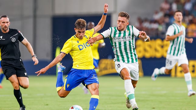 Córdoba – Cádiz: TV, horario y cómo ver LaLiga Hypermotion online