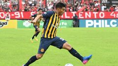 Teófilo comanda la goleada de Rosario al Racing de Cocca